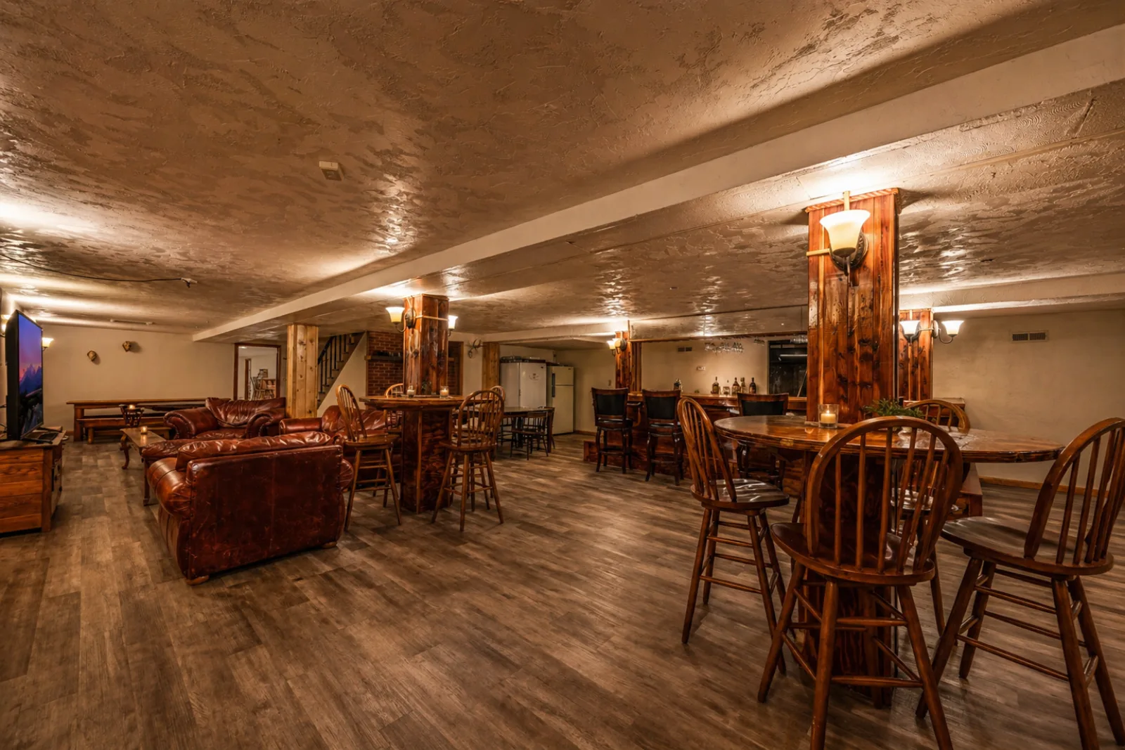 Harbour Hideout reception layout — downtown Sheridan Wyoming venue