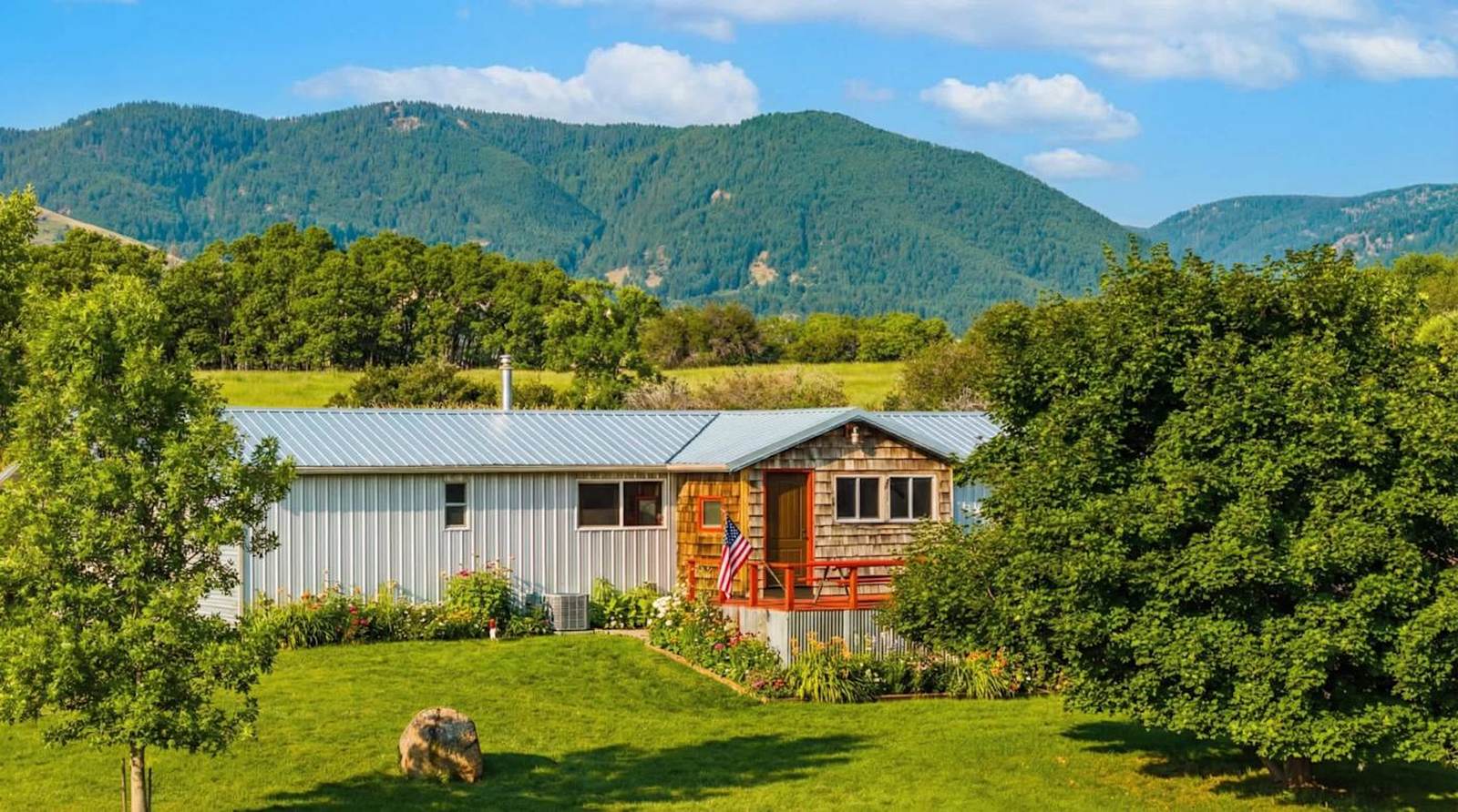 Gone Fishin' cabin with the Bighorn Mountains behind it
