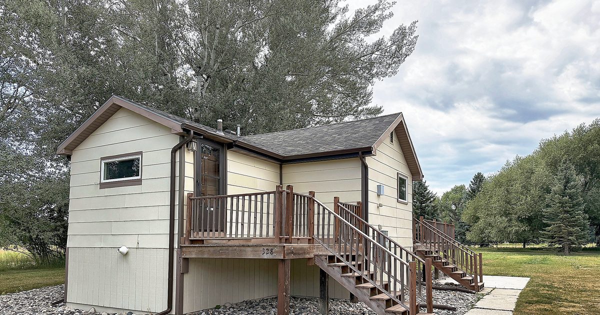 Renting a House on Acreage in Sheridan, WY: What Actually Changes